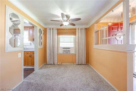 18416 Hazelwood Avenue Parma OH 44137