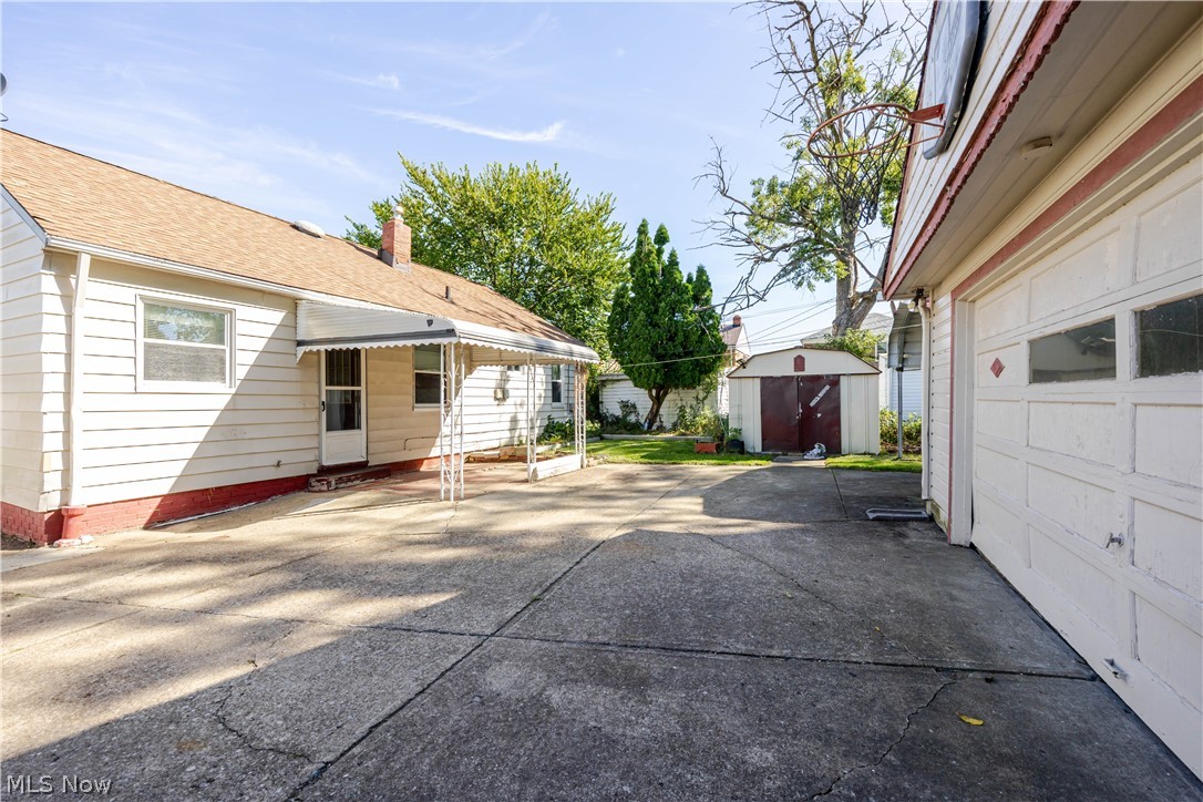 18416 Hazelwood Avenue Parma OH 44137