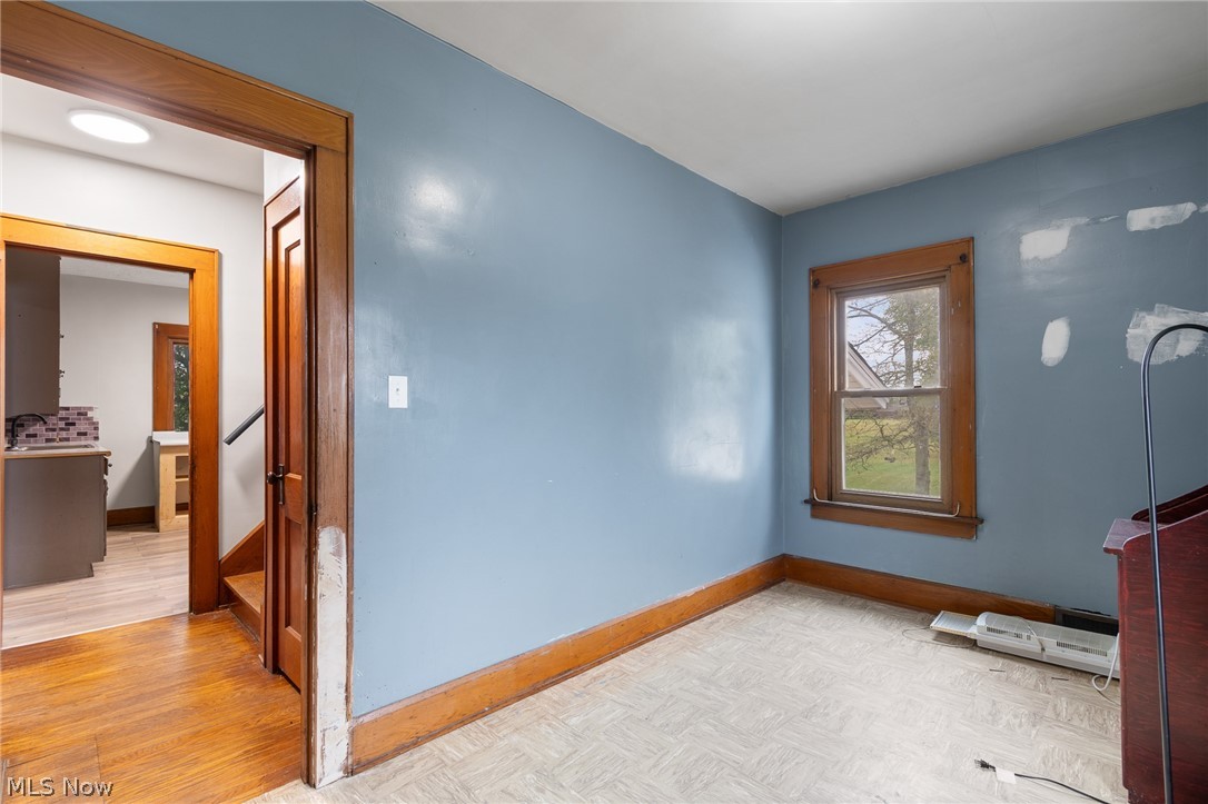 616 South Street Louisville OH 44641
