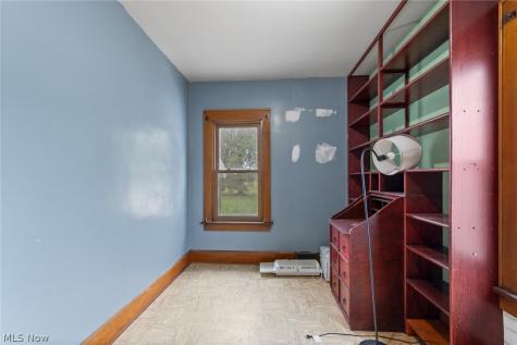 616 South Street Louisville OH 44641