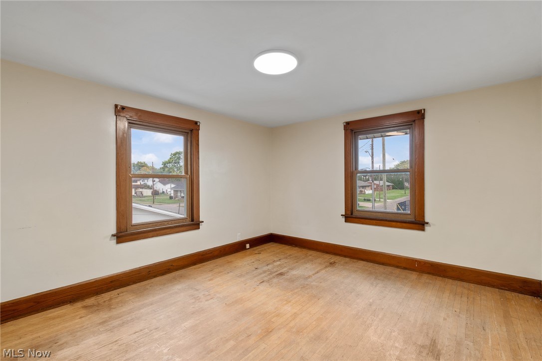 616 South Street Louisville OH 44641