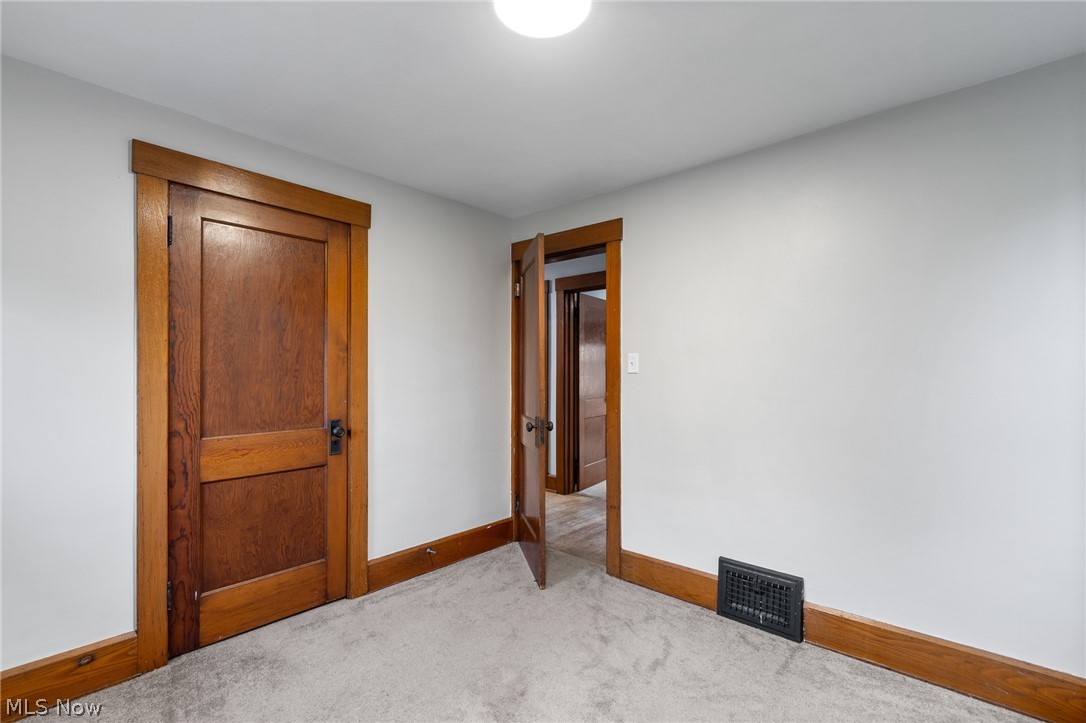 616 South Street Louisville OH 44641