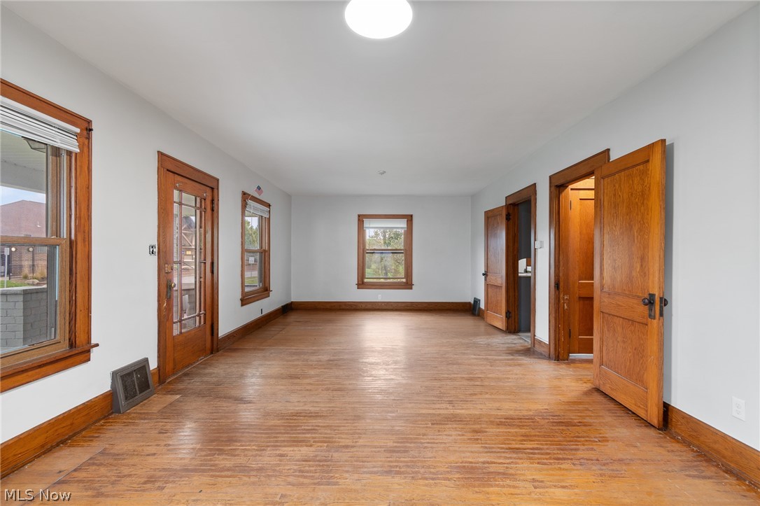 616 South Street Louisville OH 44641