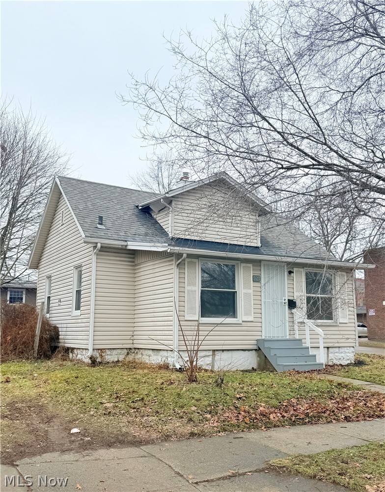 920 Clement Street Akron OH 44306