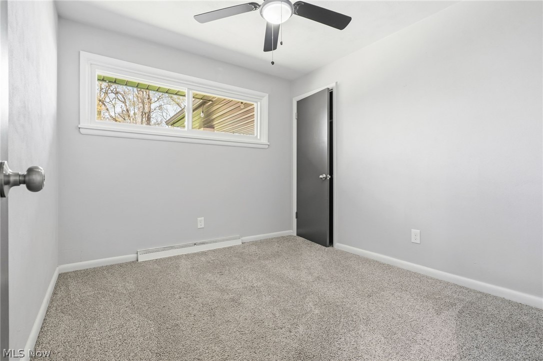 11351 Wilhurst Avenue NE Hartville OH 44632