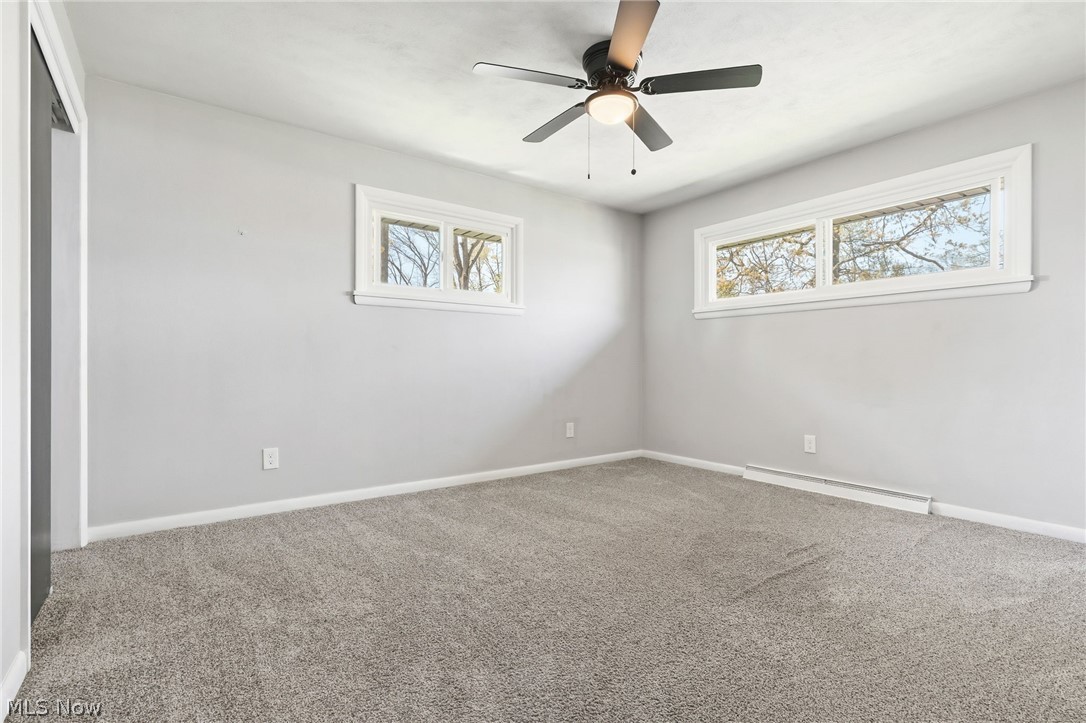 11351 Wilhurst Avenue NE Hartville OH 44632