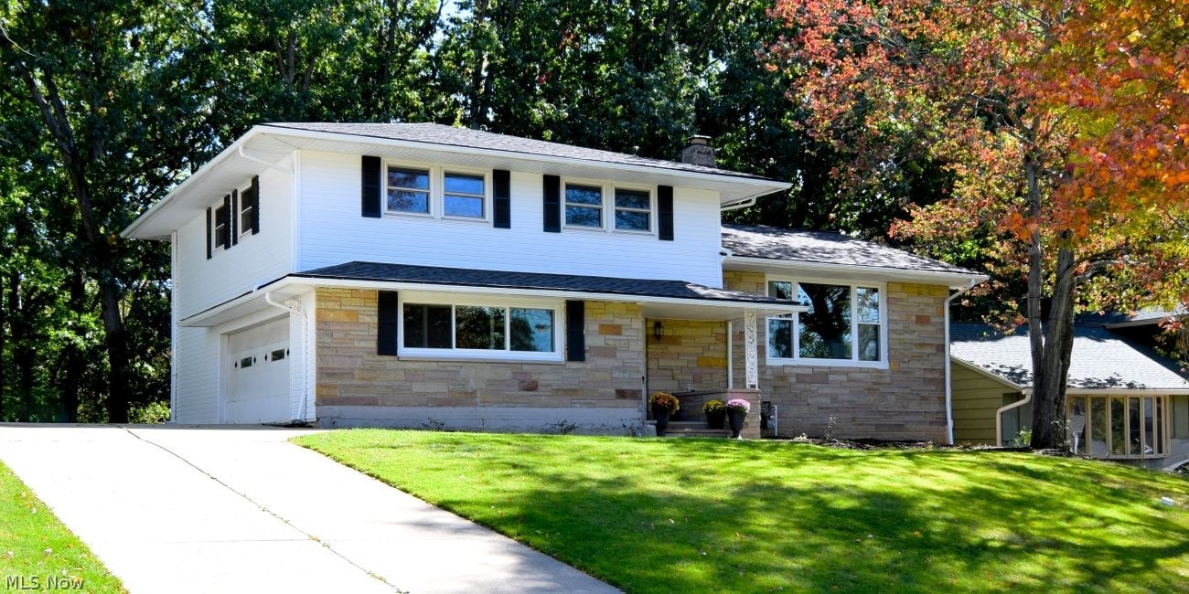 859 Wellmon Street Bedford OH 44146