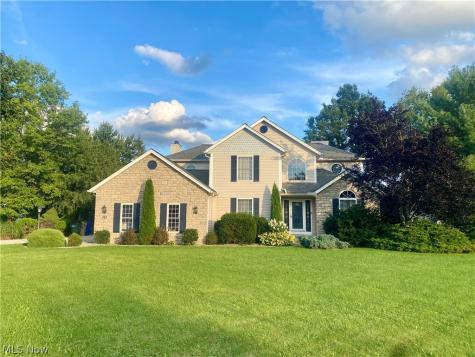 312 Middlestone Way Cuyahoga Falls OH 44223