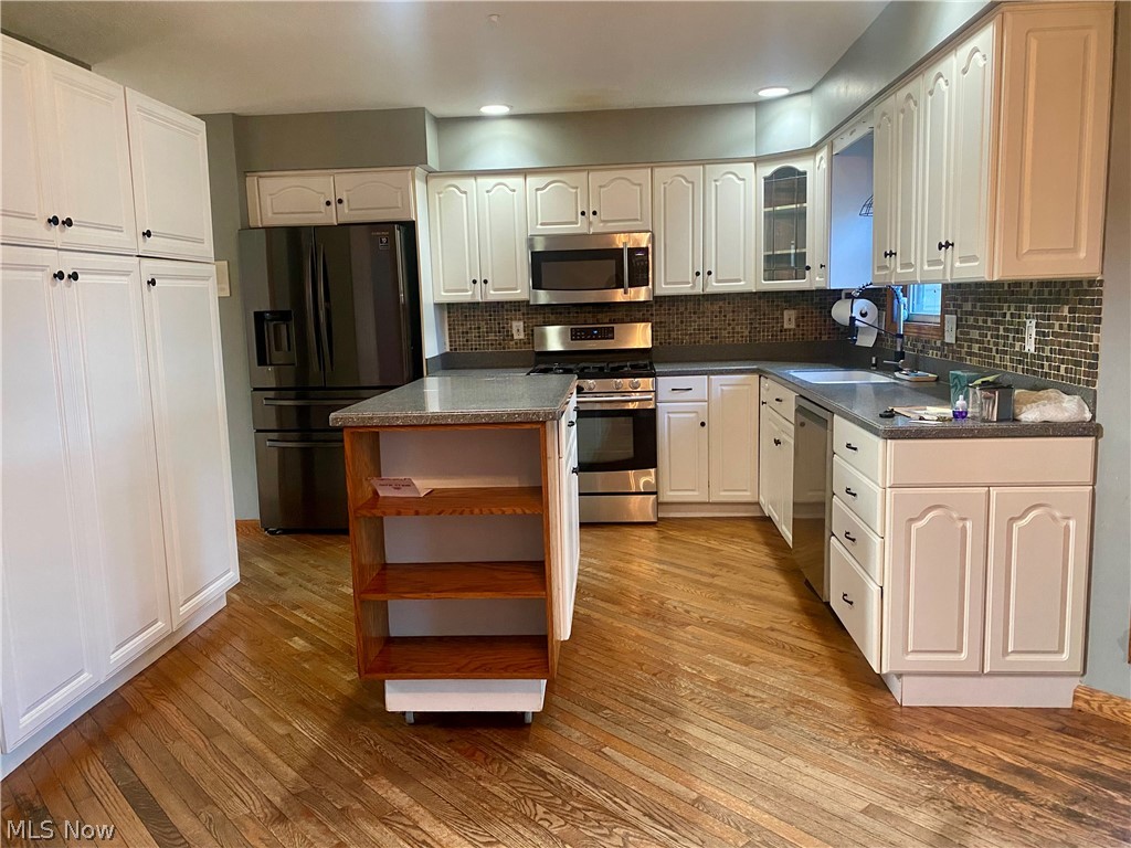 312 Middlestone Way Cuyahoga Falls OH 44223