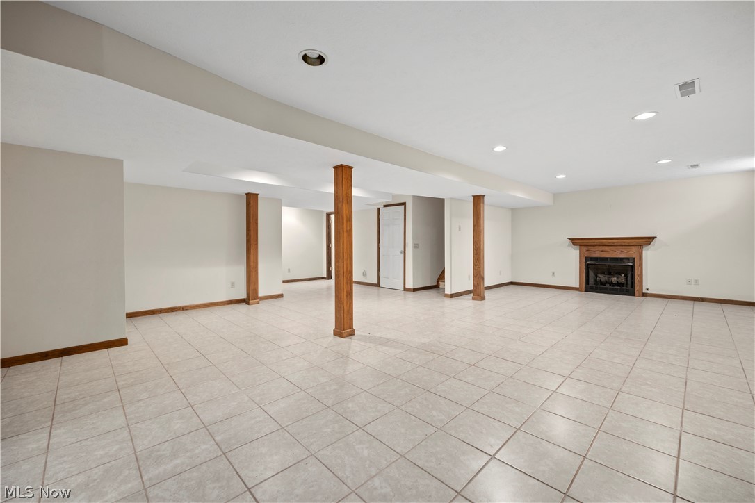 5317 Middlebury Court Sheffield Village OH 44054
