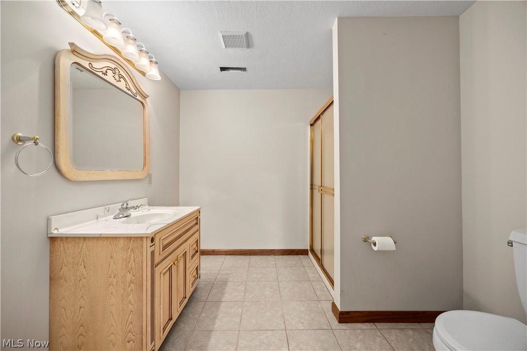 5317 Middlebury Court Sheffield Village OH 44054