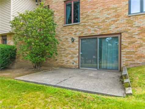 5525 Glenhill Avenue NE Canton OH 44721