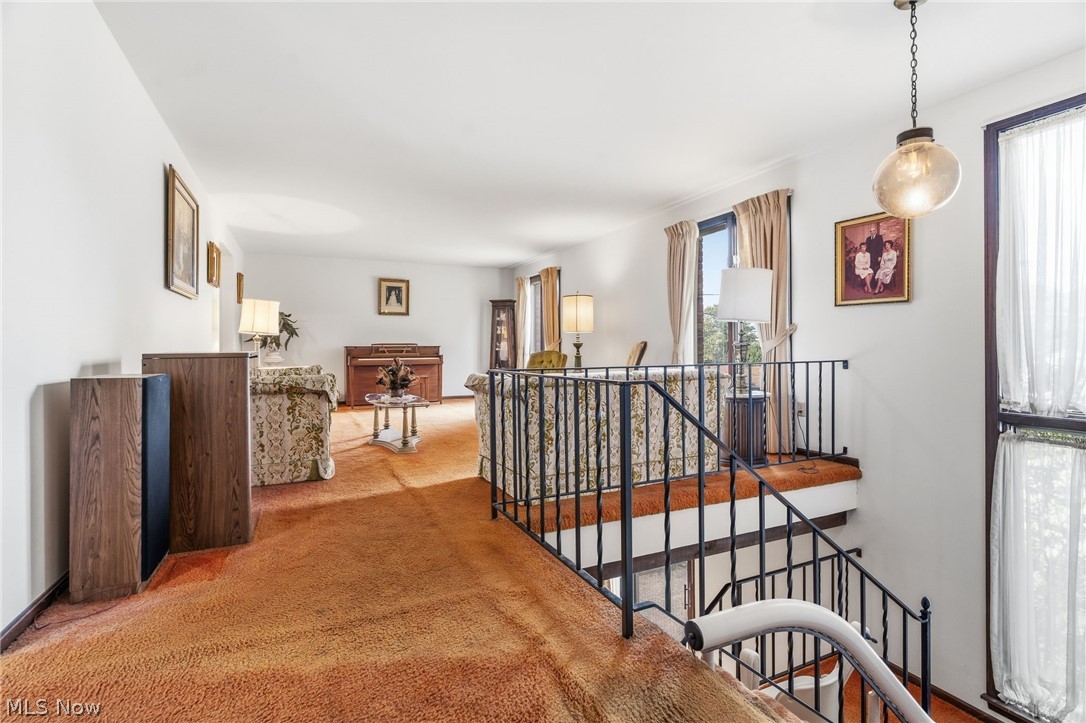 5525 Glenhill Avenue NE Canton OH 44721