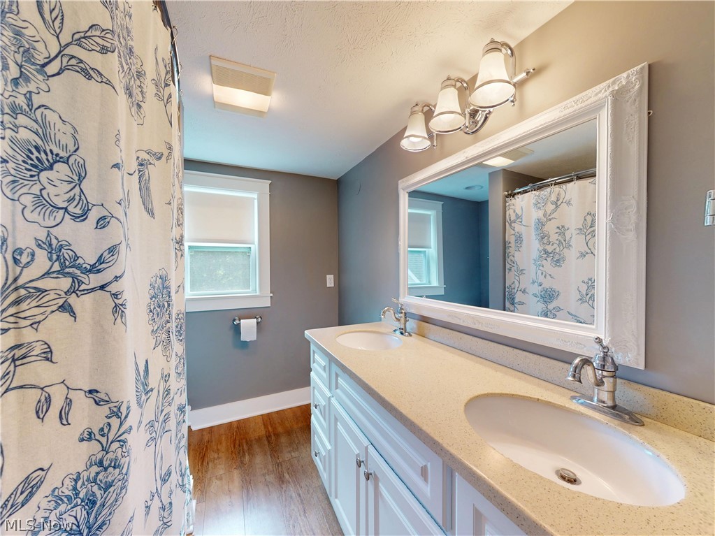 713 Randolph Road Mogadore OH 44260