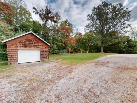713 Randolph Road Mogadore OH 44260
