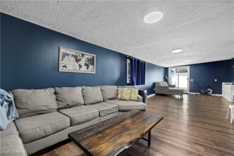3902 Oxford Drive Lorain OH 44053