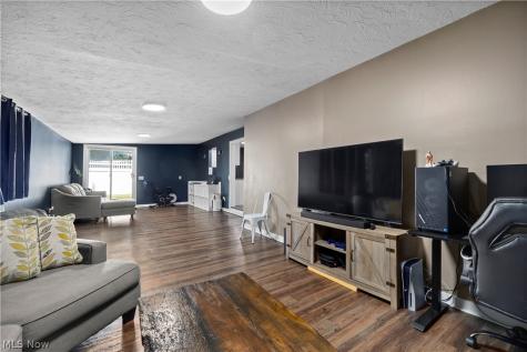 3902 Oxford Drive Lorain OH 44053
