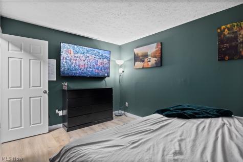 3902 Oxford Drive Lorain OH 44053