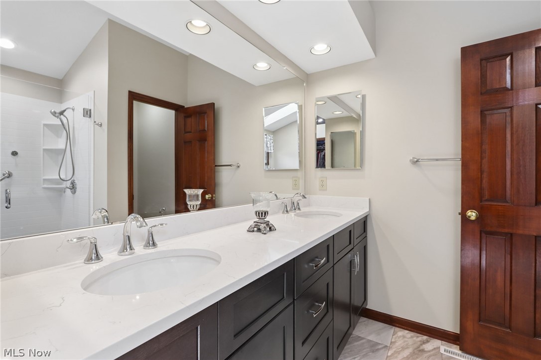 5223 Brandonway Court Dublin OH 43017