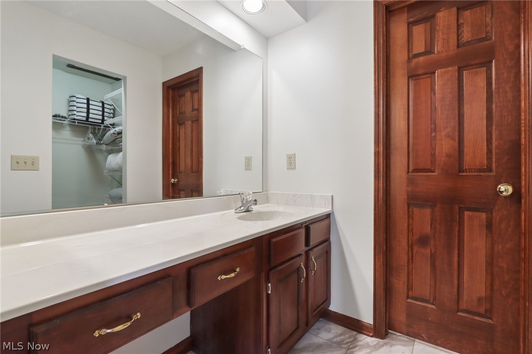 5223 Brandonway Court Dublin OH 43017