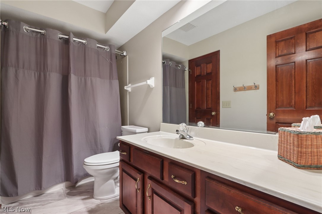 5223 Brandonway Court Dublin OH 43017