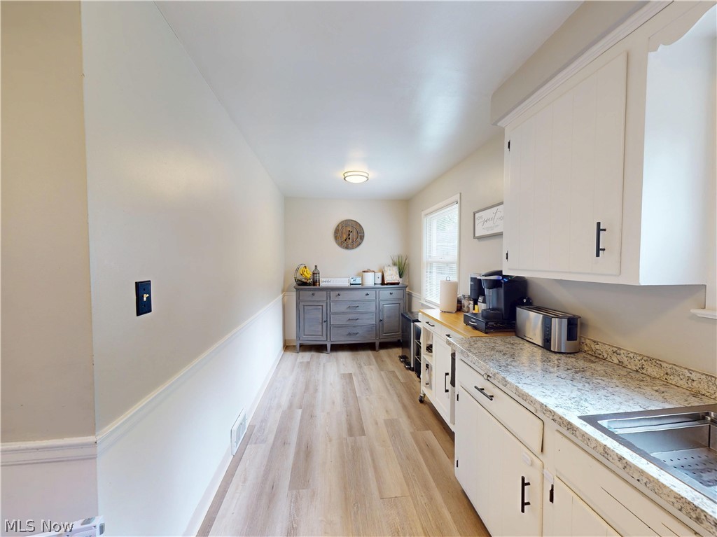 1339 Haverston Road Lyndhurst OH 44124