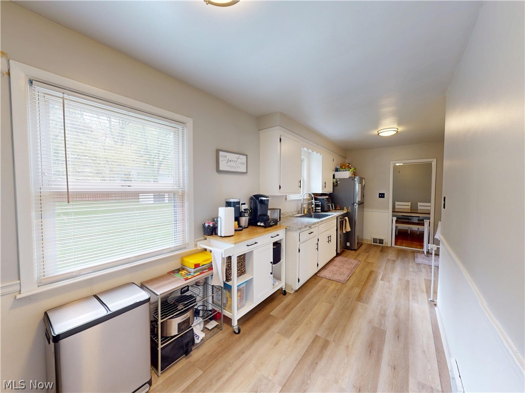 1339 Haverston Road Lyndhurst OH 44124