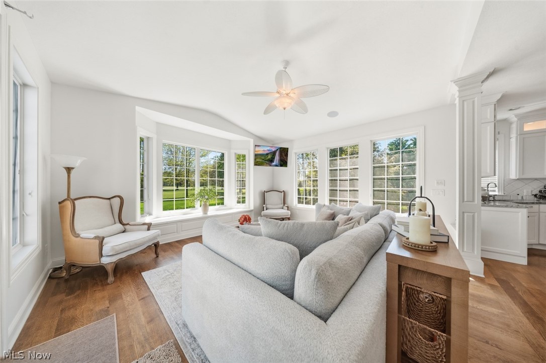32461 Legacy Pointe Parkway Avon Lake OH 44012