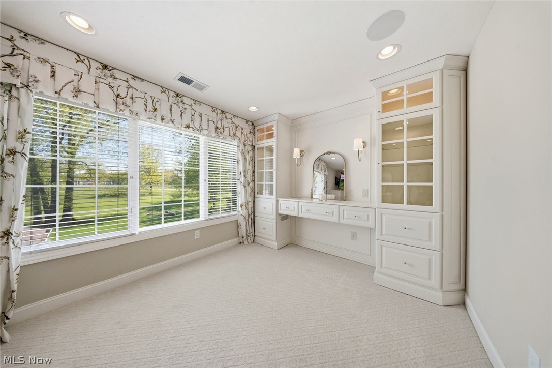 32461 Legacy Pointe Parkway Avon Lake OH 44012