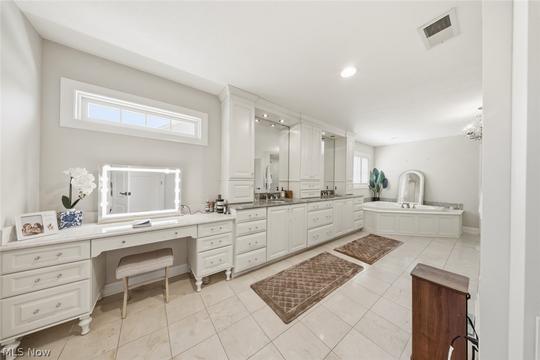 32461 Legacy Pointe Parkway Avon Lake OH 44012