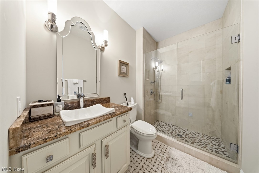 32461 Legacy Pointe Parkway Avon Lake OH 44012