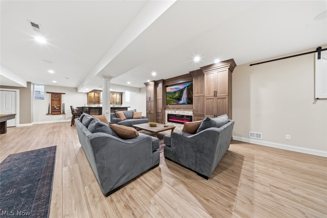 32461 Legacy Pointe Parkway Avon Lake OH 44012