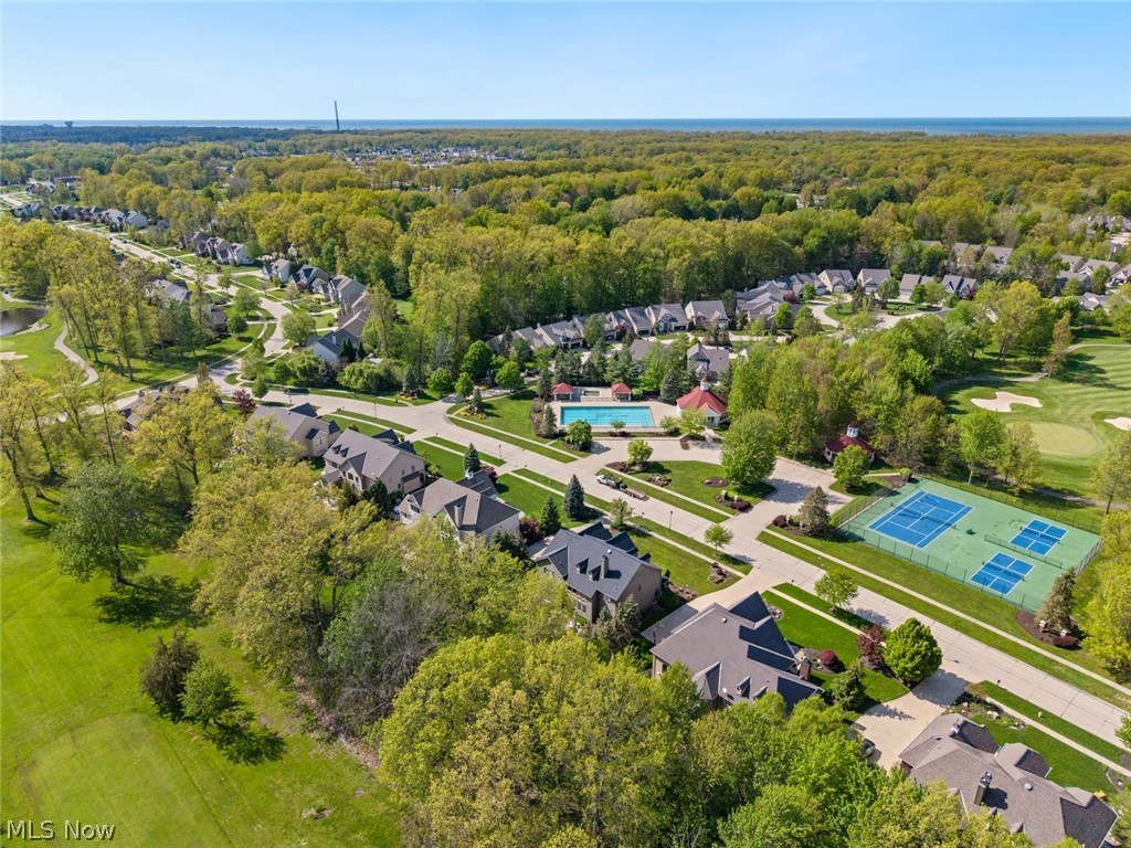 32461 Legacy Pointe Parkway Avon Lake OH 44012