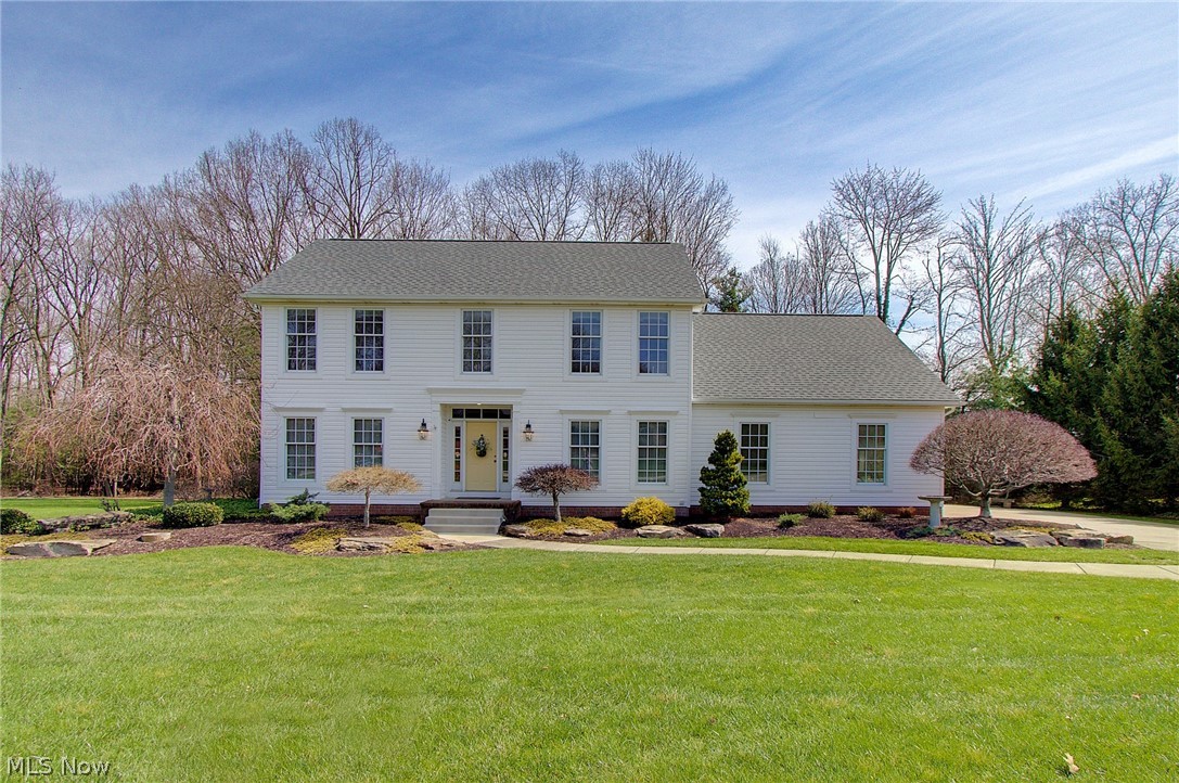 2142 Pearce Circle Salem OH 44460