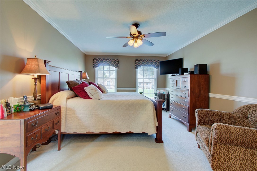 2142 Pearce Circle Salem OH 44460