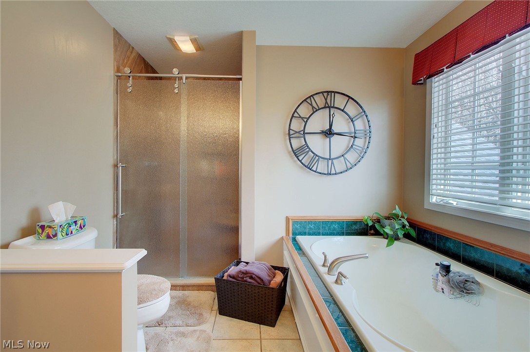 2142 Pearce Circle Salem OH 44460