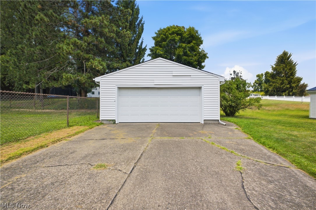 1428 Youll Street Niles OH 44446