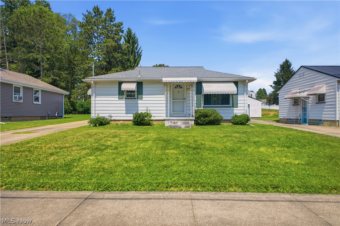 1428 Youll Street Niles OH 44446