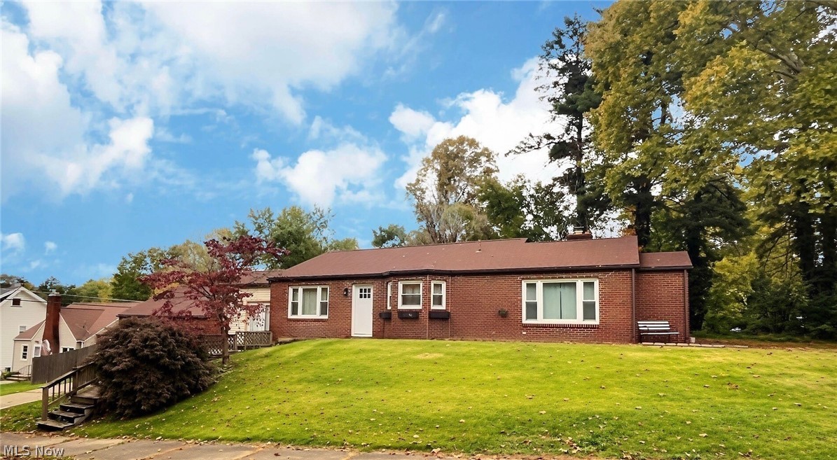 1105 Ridge Road NW Canton OH 44703