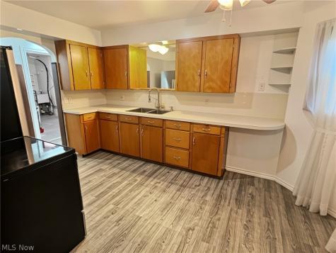 1105 Ridge Road NW Canton OH 44703