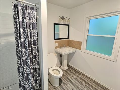 1105 Ridge Road NW Canton OH 44703