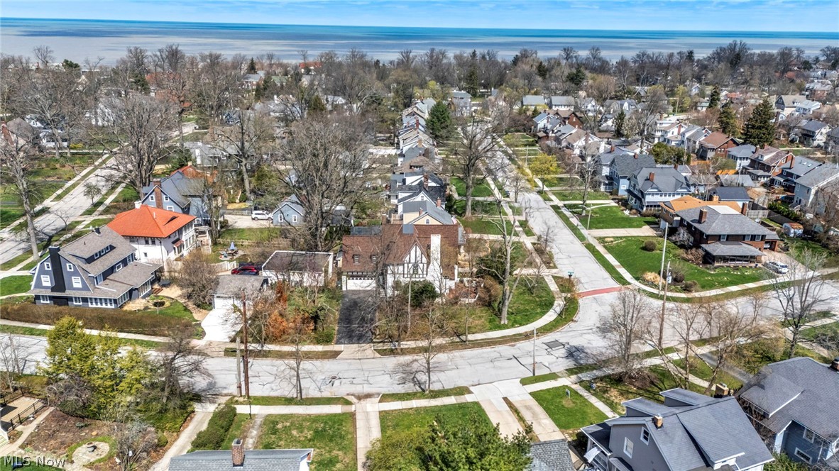 1284 Overlook Road Lakewood OH 44107