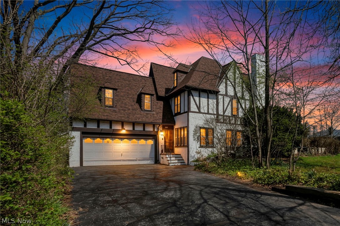 1284 Overlook Road Lakewood OH 44107
