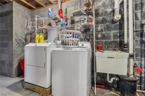 15545 Windmill Point Road Huntsburg OH 44046