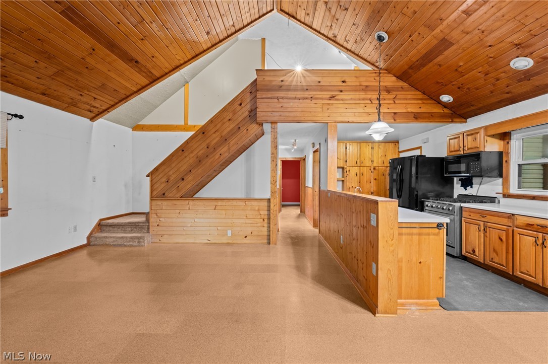 9249 Gilbert Road Ravenna OH 44266