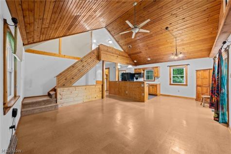9249 Gilbert Road Ravenna OH 44266