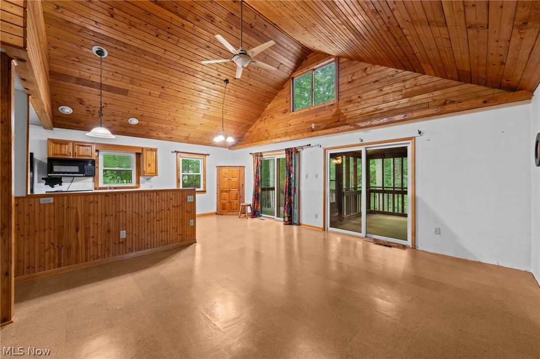 9249 Gilbert Road Ravenna OH 44266