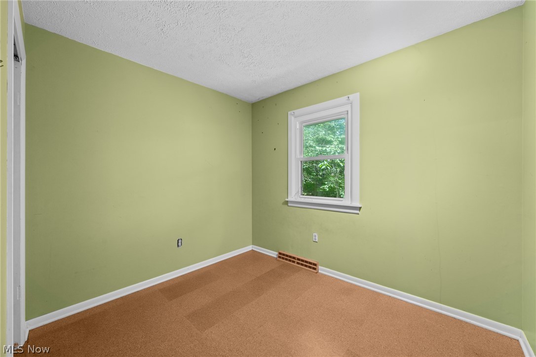 9249 Gilbert Road Ravenna OH 44266