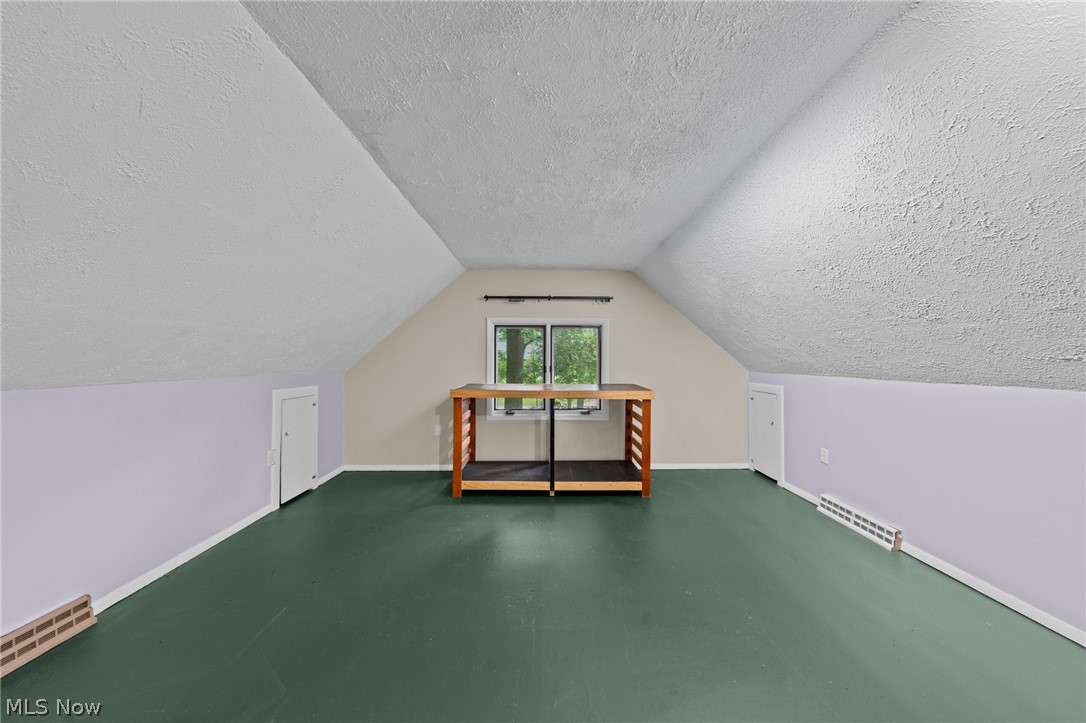 9249 Gilbert Road Ravenna OH 44266