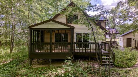 9249 Gilbert Road Ravenna OH 44266